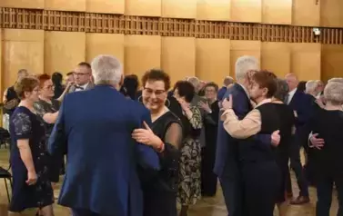 Dzień Babci i Dziadka Zarządu Rejonowego Polskiego Związku Emeryt&oacute;w, Rencist&oacute;w i Inwalid&oacute;w w Rogoźnie 45