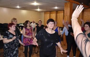 Walentynkowy Dzień Babci i dziadka w Oddziale Rejonowym PZERiI w Rogoźnie 16
