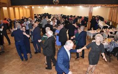 Walentynkowy Dzień Babci i dziadka w Oddziale Rejonowym PZERiI w Rogoźnie 32