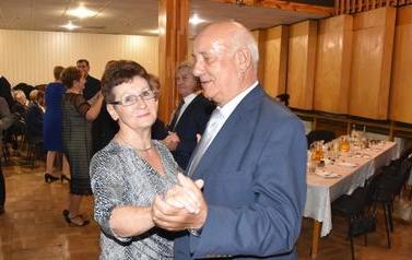 Walentynkowy Dzień Babci i dziadka w Oddziale Rejonowym PZERiI w Rogoźnie 54