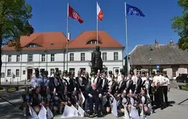 76