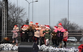 Jarmark Świąteczny 83