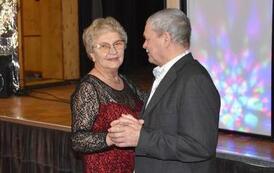 Walentynkowy Dzień Babci i dziadka w Oddziale Rejonowym PZERiI w Rogoźnie 56
