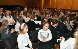 "Żaden dzień się nie powt&oacute;rzy" w konkursie recytatorskim 31