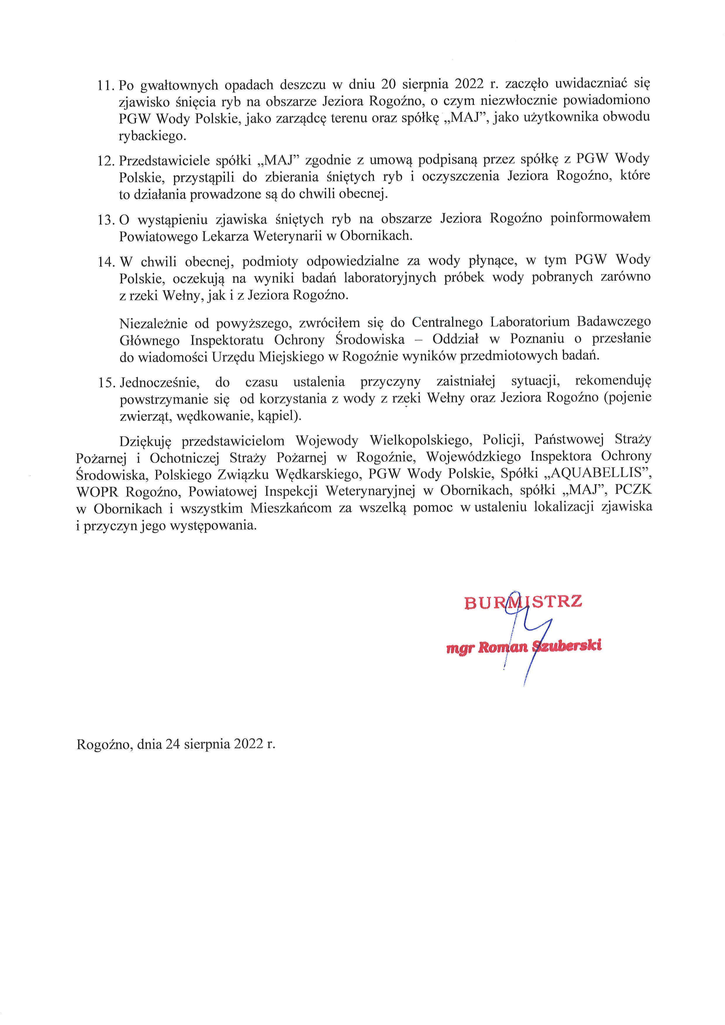 czarny tekst na białym tle
