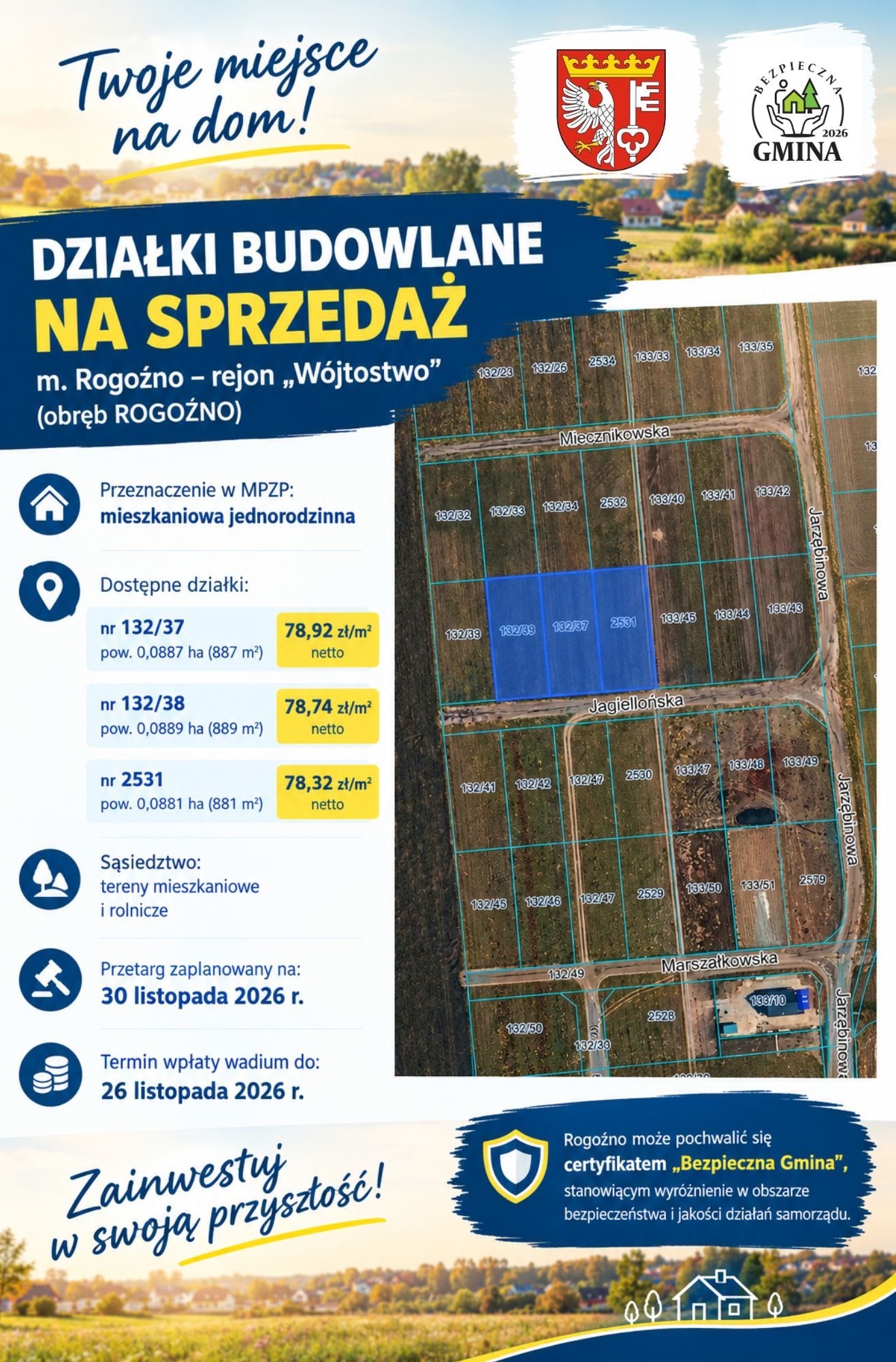 po śrdoku mapa z&nbsp;zaznaczonymi działkami, na&nbsp;g&oacute;rze i&nbsp;na dole opisy działek oraz&nbsp;loga