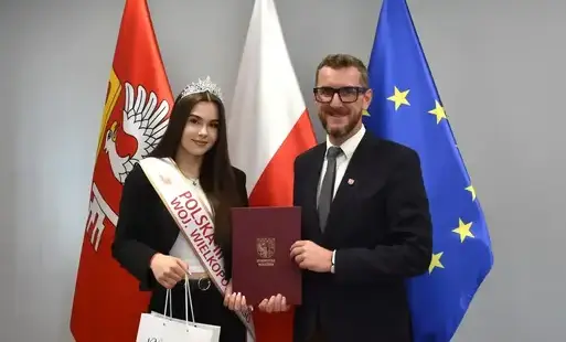 Zdjęcie do Dziś w Urzędzie Miejskim w Rogoźnie mieliśmy przyjemność gościć Marię Budkę