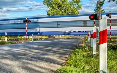 Zdjęcie do Informacja dot przejść i przejazd&oacute;w kolejowych