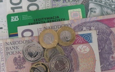 Zdjęcie do ZUS przypomina o korzystnych zmianach w rentach socjalnych