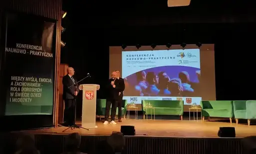 Zdjęcie do Konferencja naukowo-praktyczna pt. &bdquo;Między myślą, emocją a zachowaniem &ndash; rola dorosłych w świecie dzieci i młodzieży&rdquo;,