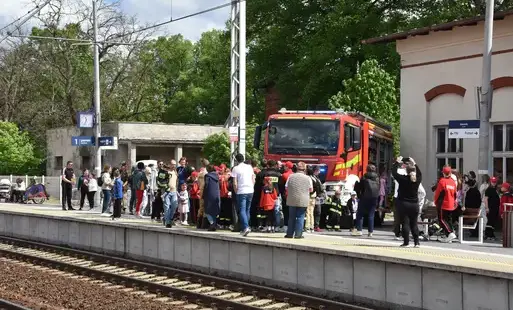 Zdjęcie do Pociąg Strażak odwiedził Rogoźno