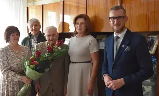 Zdjęcie do 100 lat Pana Mariana Andrzejewskiego!